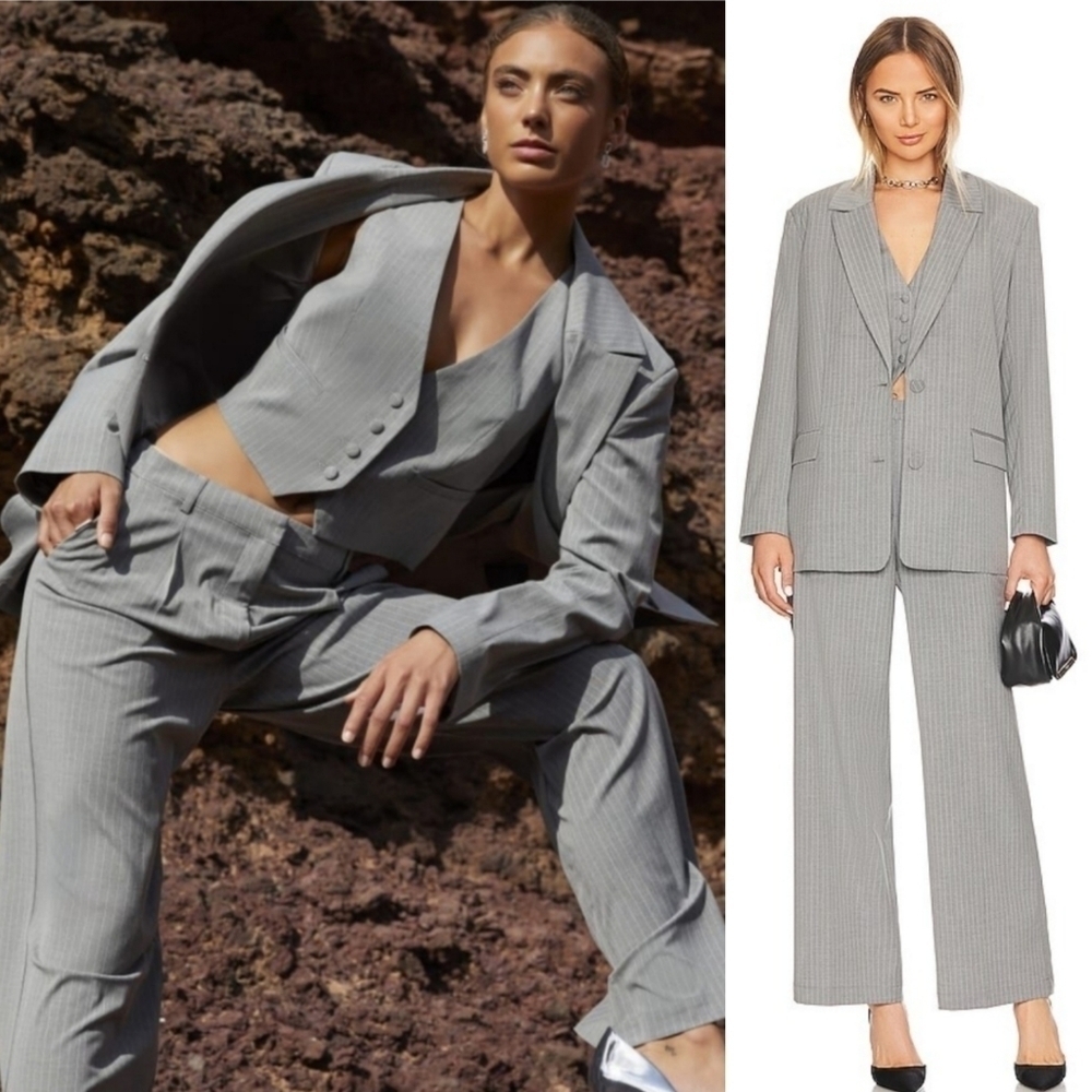 New Bardot Pin Stripe Single Breasted Grey Blazer NWT Size Small/4 US